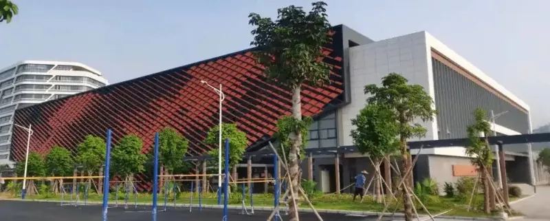 স্পেচ ট্ৰাছ ষ্ট্ৰাকচাৰ জিমনেছিয়াম